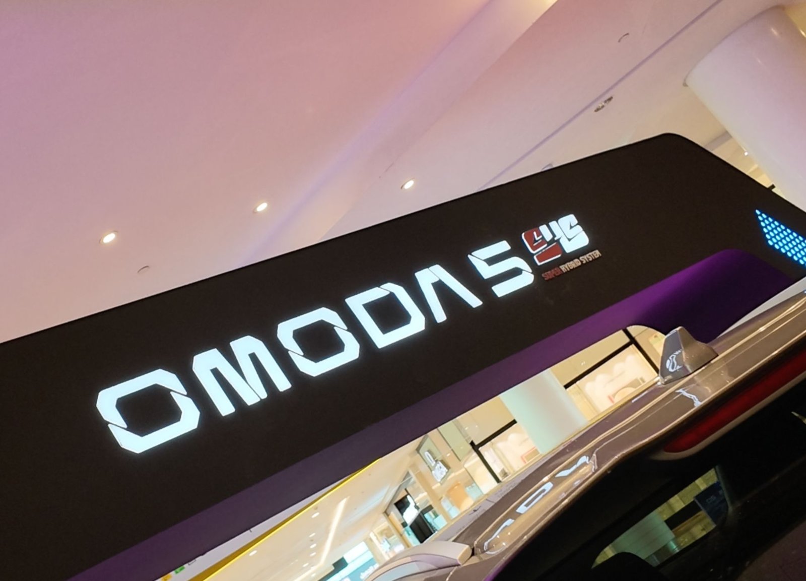 OMODA O5 Dubai Festival City